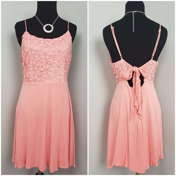 Altar'd State Sundress Peach Large - Picture 1 of 6